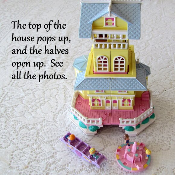 VINTAGE POLLY POCKET CLUBHOUSE MANSION + MERRY-GO-ROUND; OPENS UP VERY WIDE! EUC - Picture 2 of 16
